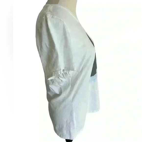 White Women’s Short Sleeve Tee Shirt Size XL Fruit of the Loom Shark Fin Water - Picture 2 of 6